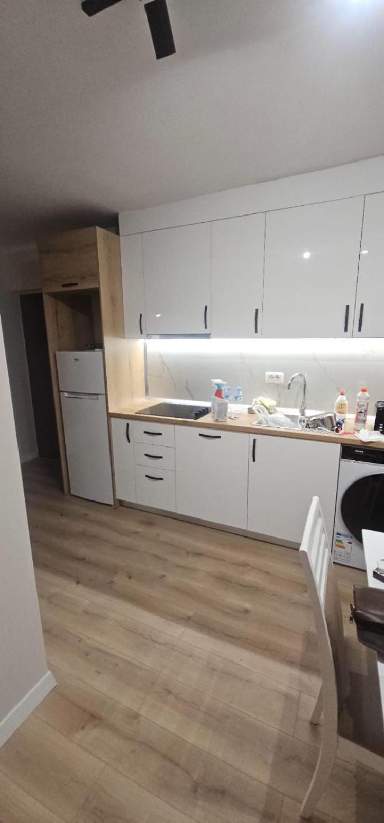 Apartament Apartment *